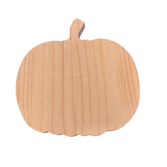 Jack o lantern wooden charcuterie board - Picture 2 of 8